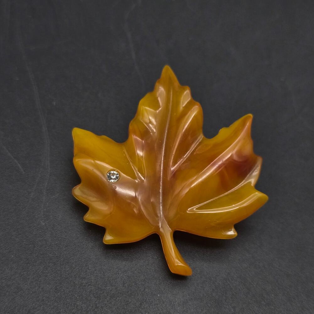 Avon 1985 Dew Touch Maple Leaf Brooch Orange Fall Autumn Jewelry